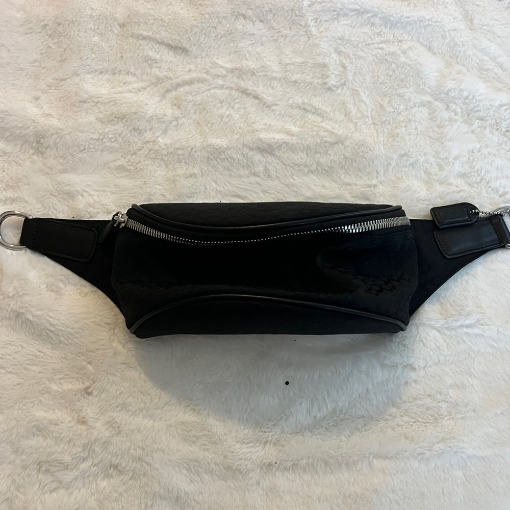 Black Belt Bag with Silver Zipper